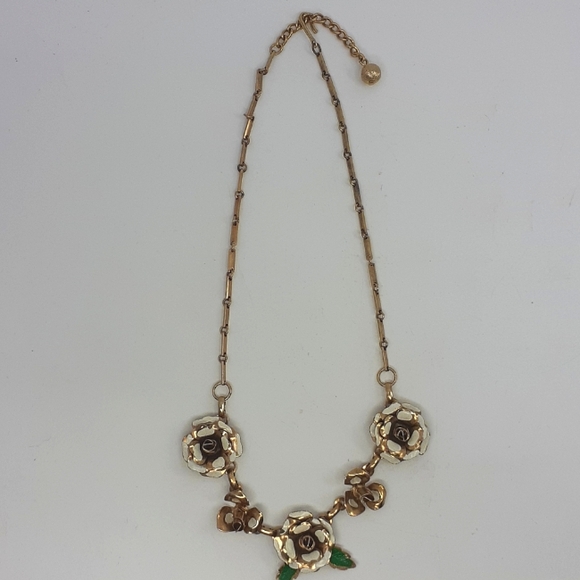 1930s - 40s CORO Rose Enameled Necklace - Picture 4 of 6
